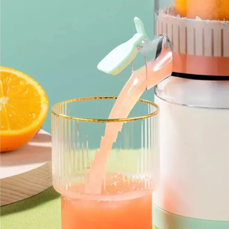 Mini Espremedor Portátil Elétrico de Frutas CC085 Maravilhas do Mundo Moderno